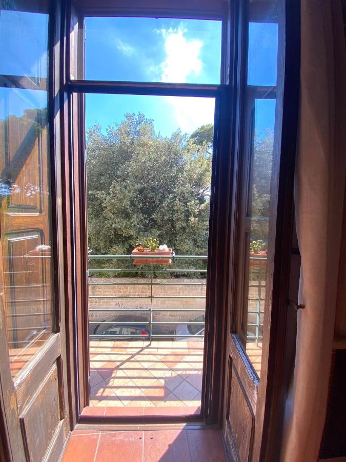 Апартаменты Casa Chiara, Roof Terrace, 100M To The Historical Center Лечче Экстерьер фото